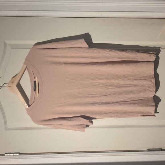 Forever 21 - long T shirt - Picture 1 of 3